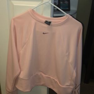 pink nike cropped crew neck